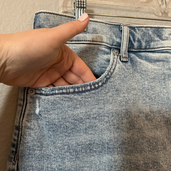 Express Mom Shorts - Picture 7 of 7